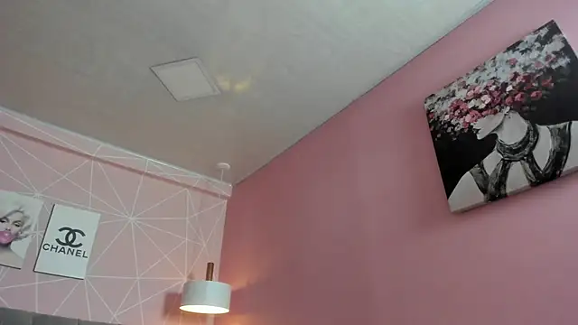 dolly zoe online show from 29, 9, 2025