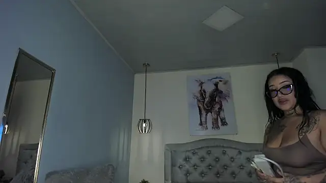 ayshel   online show from 27, 10, 2025