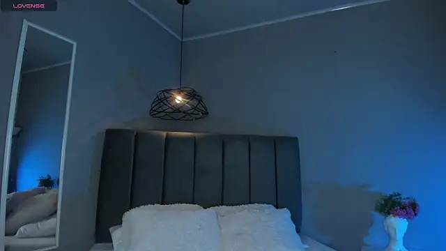 ayshel   online show from 19, 11, 2025