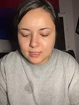 Snapshot of xocrybaby chatting on 7, 12, 2024 xocrybaby online show from 7, 12, 2024