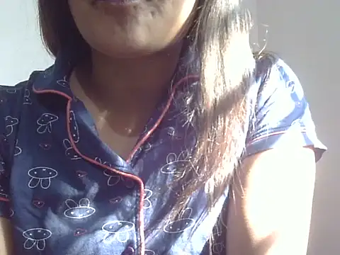 Snapshot of shekira99 chatting on 8, 2, 2026 shekira99 online show from 8, 2, 2026