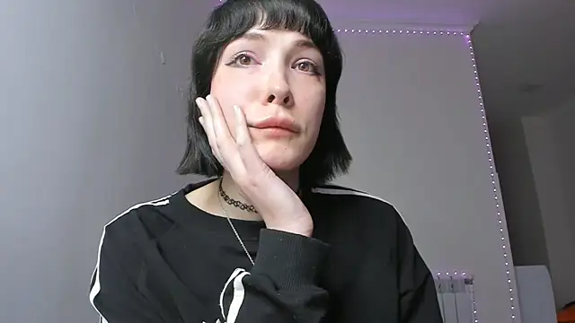 Snapshot of dollmore chatting on 7, 3, 2025 dollmore online show from 7, 3, 2025