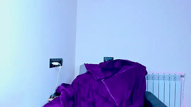 Snapshot of dollmore chatting on 23, 9, 2025 dollmore online show from 23, 9, 2025