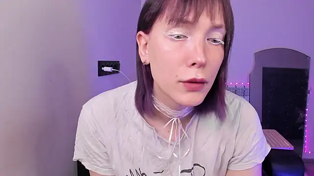 Snapshot of dollmore chatting on 14, 3, 2026 dollmore online show from 14, 3, 2026