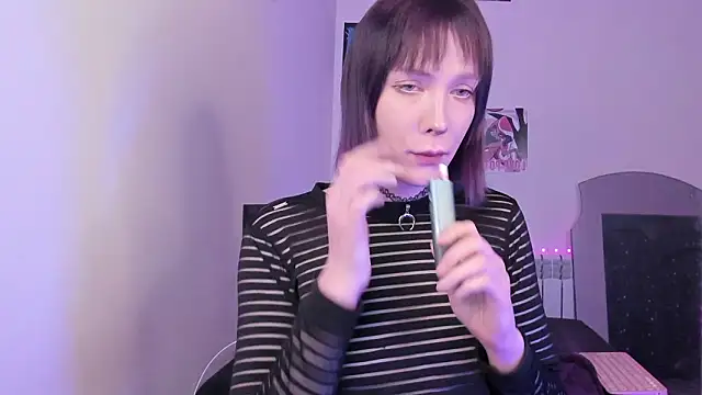 Snapshot of dollmore chatting on 15, 3, 2026 dollmore online show from 15, 3, 2026