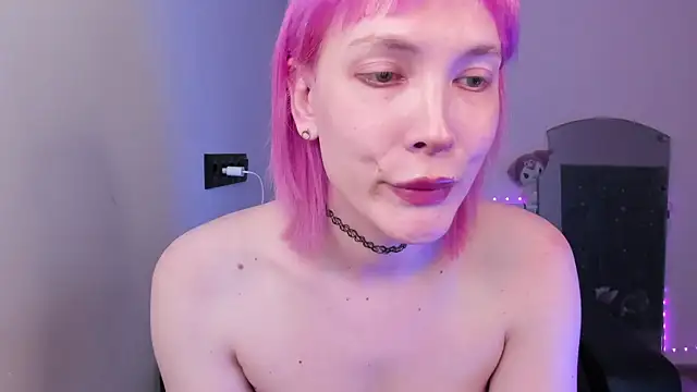 Snapshot of dollmore chatting on 24, 4, 2026 dollmore online show from 24, 4, 2026