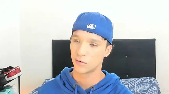 Snapshot of angelcortes chatting on 13, 1, 2025 angelcortes online show from 13, 1, 2025