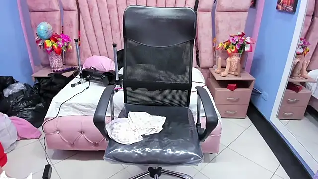 HornySkinny26 online show from 13, 10, 2025