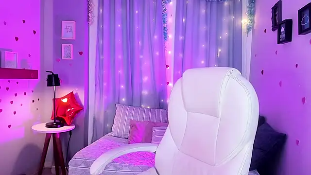 CoralineRicce  online show from 23, 3, 2025