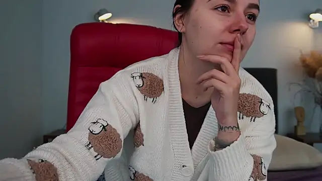 Snapshot of DiJiRay chatting on 4, 3, 2025 DiJiRay online show from 4, 3, 2025