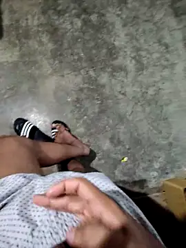 Alyfer23 online show from 2, 4, 2026