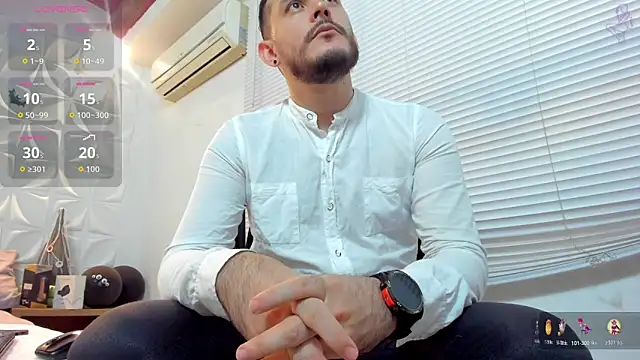 jeanpiere  online show from 31, 10, 2025