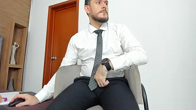 jeanpiere  online show from 31, 3, 2026