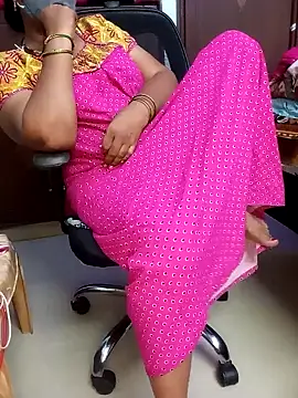 yours-kavaya online show from 1, 11, 2025