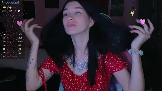 Snapshot of Amanda_Tender chatting on 4, 3, 2025 Amanda Tender online show from 4, 3, 2025