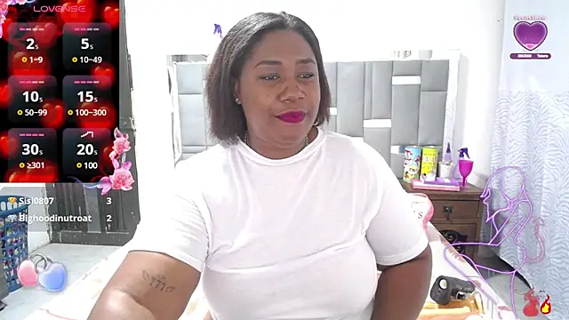 Snapshot of thickebonymilfF chatting on 27, 2, 2025 thickebonymilfF online show from 27, 2, 2025