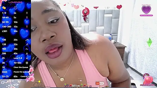 Snapshot of thickebonymilfF chatting on 27, 9, 2025 thickebonymilfF online show from 27, 9, 2025
