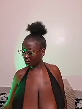 hornycreamybabe online show from 30, 7, 2026