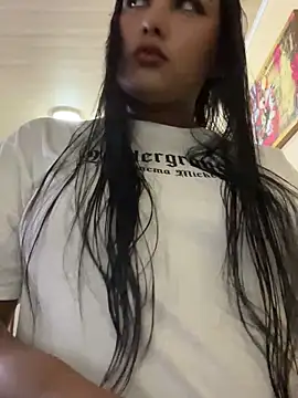 NatashaBrown12 online show from 9, 9, 2025