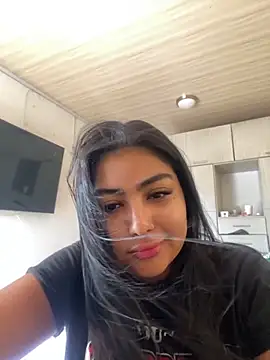 NatashaBrown12 online show from 22, 9, 2025