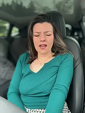 LadyLena1 online show from 5, 1, 2025