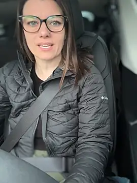 LadyLena1 online show from 9, 2, 2025