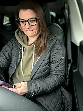 LadyLena1 online show from 7, 1, 2026