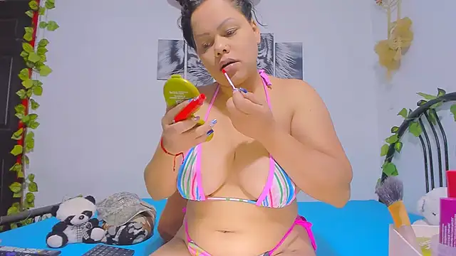 Alhelqueen online show from 5, 11, 2025