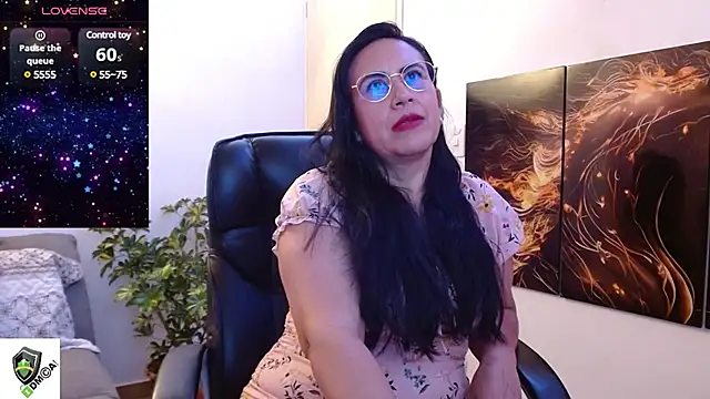 amalia brunette online show from 6, 3, 2025