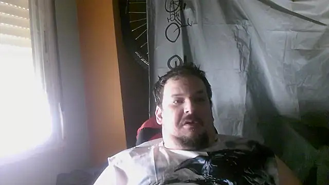 Snapshot of porkorossy chatting on 28, 4, 2026 porkorossy online show from 28, 4, 2026
