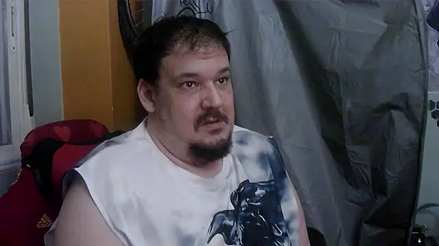 Snapshot of porkorossy chatting on 28, 4, 2026 porkorossy online show from 28, 4, 2026