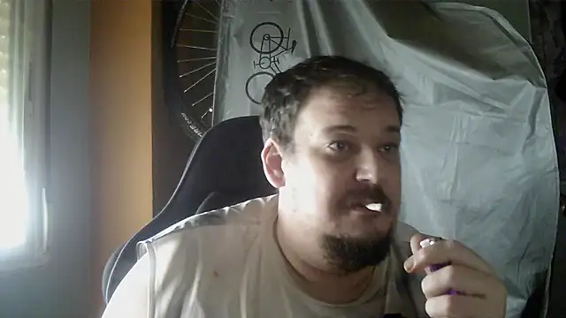 Snapshot of porkorossy chatting on 7, 5, 2026 porkorossy online show from 7, 5, 2026
