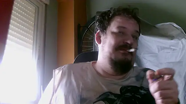 Snapshot of porkorossy chatting on 18, 5, 2026 porkorossy online show from 18, 5, 2026