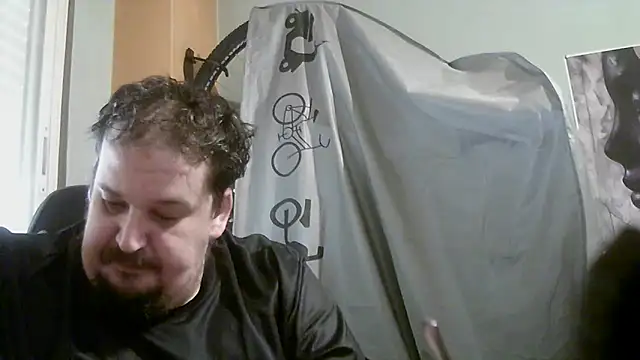Snapshot of porkorossy chatting on 20, 5, 2026 porkorossy online show from 20, 5, 2026