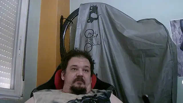 Snapshot of porkorossy chatting on 27, 5, 2026 porkorossy online show from 27, 5, 2026