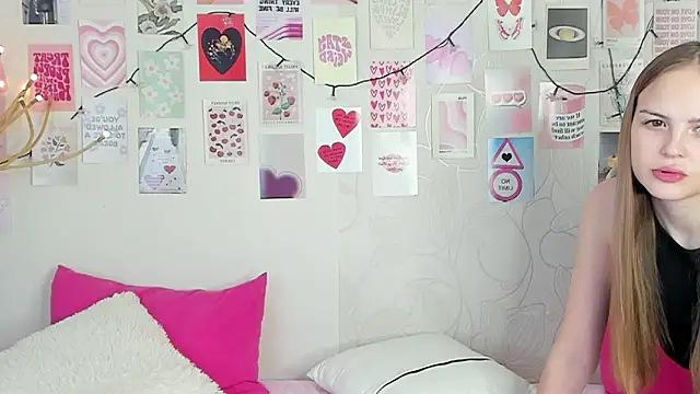 Snapshot of little_radiant_sun chatting on 2, 2, 2026 little radiant sun online show from 2, 2, 2026