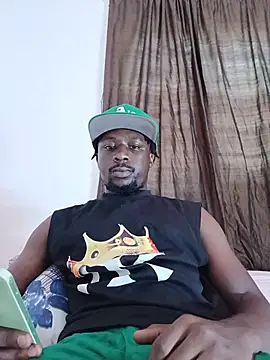 Snapshot of Hornny_Phrase chatting on 6, 7, 2026 Hornny Phrase online show from 6, 7, 2026