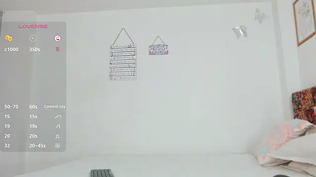 Snapshot of verocute7 chatting on 17, 11, 2025 verocute7 online show from 17, 11, 2025