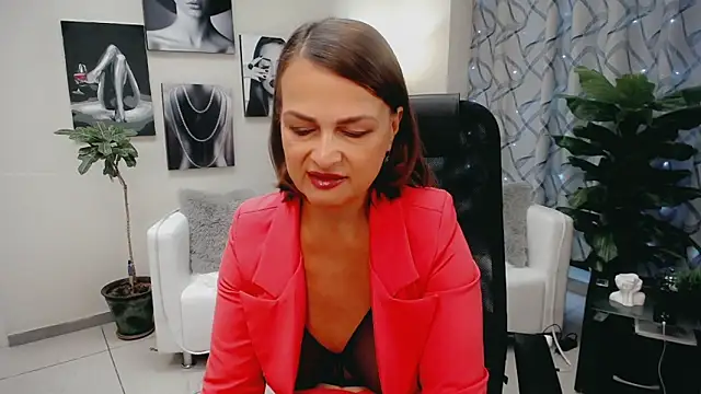 Favorite 0 online show from 6, 2, 2026