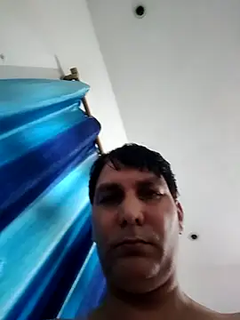 Snapshot of ZIMMY25 chatting on 13, 10, 2025 ZIMMY25 online show from 13, 10, 2025