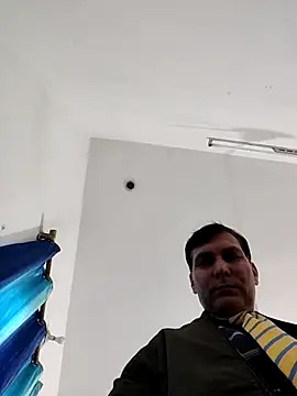 Snapshot of ZIMMY25 chatting on 5, 11, 2025 ZIMMY25 online show from 5, 11, 2025