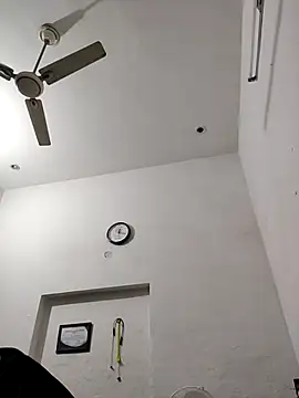 Snapshot of ZIMMY25 chatting on 9, 11, 2025 ZIMMY25 online show from 9, 11, 2025