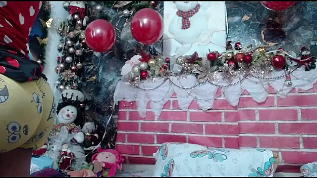 DesireDirtyTS   online show from 4, 12, 2025