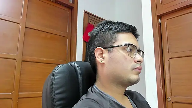 Snapshot of willy_colombia chatting on 23, 1, 2025 willy colombia online show from 23, 1, 2025