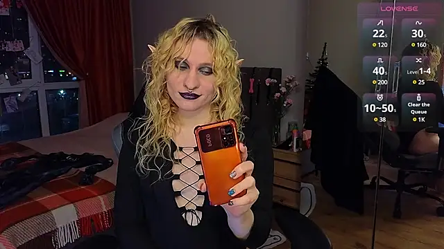 Lori Myaf online show from 1, 2, 2025