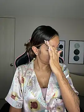 DianaHopson online show from 7, 2, 2025