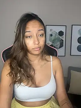 DianaHopson online show from 12, 2, 2025