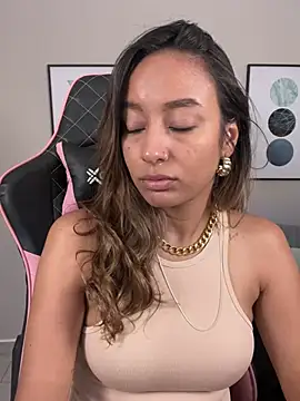 DianaHopson online show from 9, 3, 2025