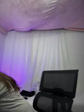 lilian prada online show from 24, 2, 2026