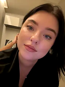 Snapshot of Angela_Fosterr chatting on 27, 11, 2025 Angela Fosterr online show from 27, 11, 2025